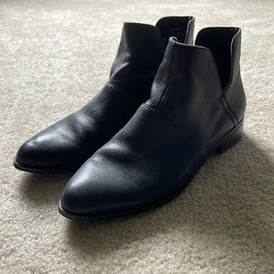 Lucky Brand black leather ankle boot